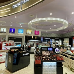 COLOR STUDIO