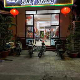 Cua Hang My Pham Dau