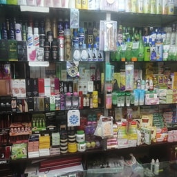 Seemly Jewellery & Cosmetics