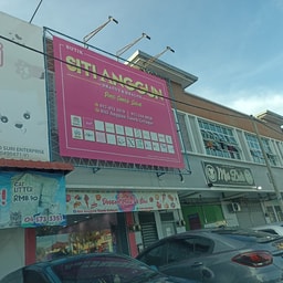 Siti Anggun Tasek Gelugor