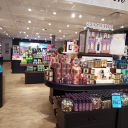 Bath & Body Works