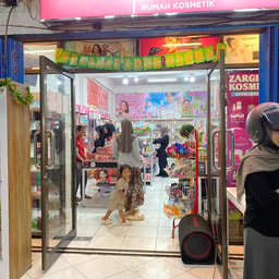 Toko Rumah Kosmetik
