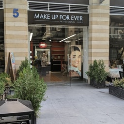 Make Up For Ever Boutique