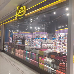 Leo Cosmeticos Shopping WestPlaza