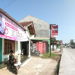 Ichaa Beautyshop Sidareja