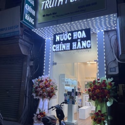 Nuoc Hoa Chinh Hang Gan Day