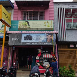Mega Center Salon Supplier
