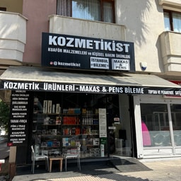 KOZMETIKIST KOZMETIK VE KUAFOR MALZMELERI - SAC MAKASI & MANIKUR PENSI BILEME