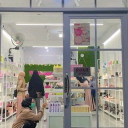 PGK Beauty Store