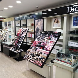 Shouha Center