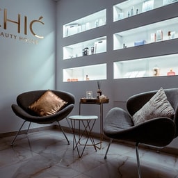 CHIC Beauty House