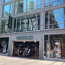 Douglas München Innovation Flagship Store