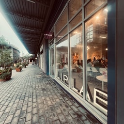 Lip Lab The Wharf
