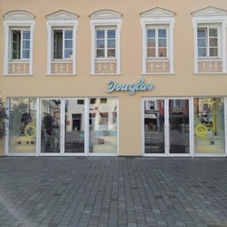 Douglas Straubing