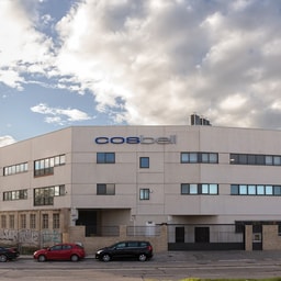 COSBELL Cosmetica y Belleza