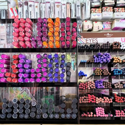COLOR BEAUTY. COSMETICOS Y TRATAMIENTOS