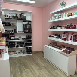 Adra Cosméticos Mid