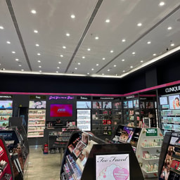 Nykaa Luxe
