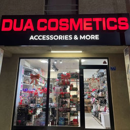 Dua Cosmetics Accessories & More