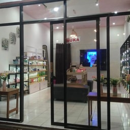 IDL Beauty Store