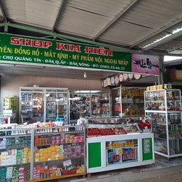 Cua Hang My Pham Kim Hien