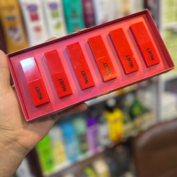 Cosmetic Sanfoura