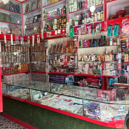 Nisha Sringar & Gift Corner