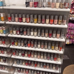 Misr Cosmetics (Amanda Milano)