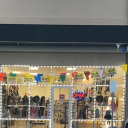 Yvonne's Beauty Supply