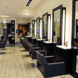 Lashes Beauty Parlor
